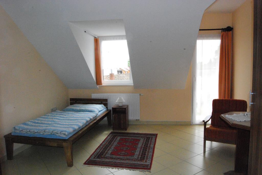 Hotel Karavan Panzio Kecskemét Pokoj fotografie