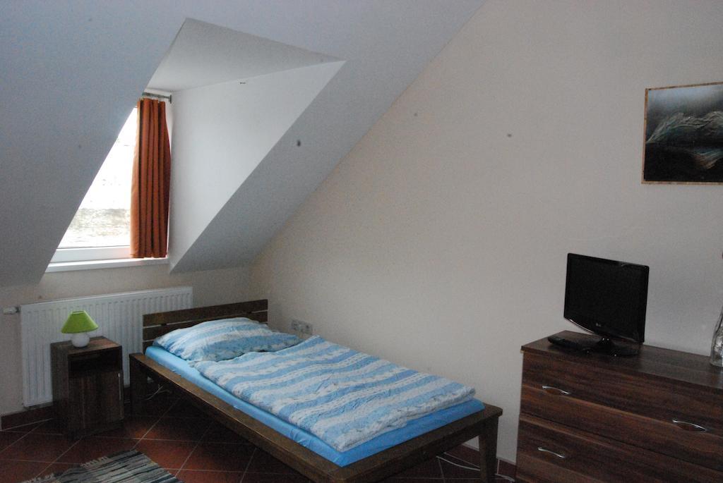 Hotel Karavan Panzio Kecskemét Pokoj fotografie