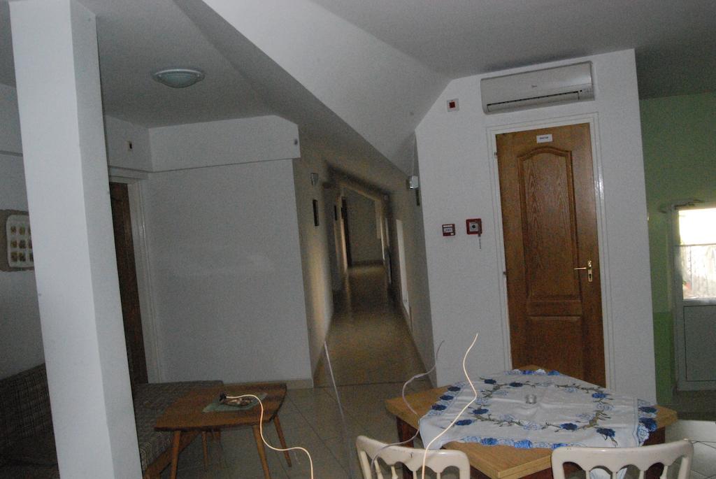 Hotel Karavan Panzio Kecskemét Exteriér fotografie