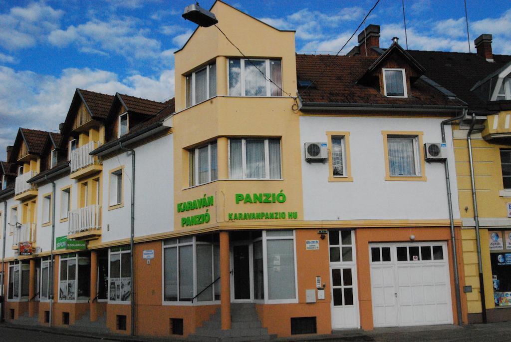 Hotel Karavan Panzio Kecskemét Exteriér fotografie